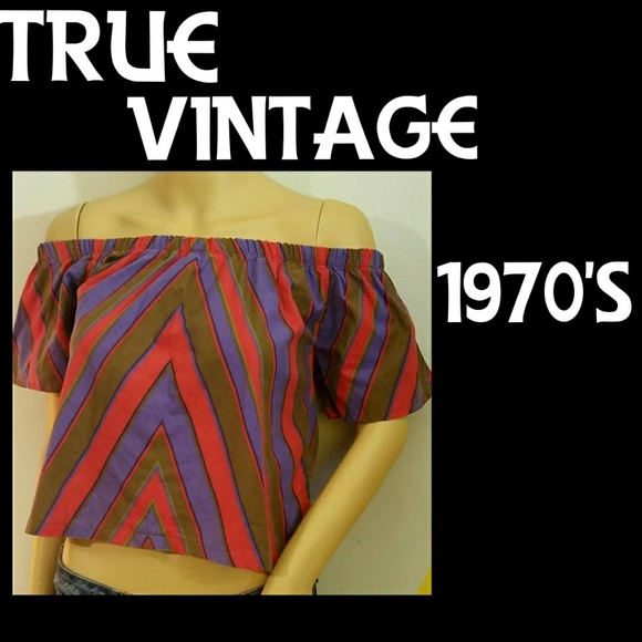 Vintage Tops - 💥24HR💥VTG▪70’s Boho Chic Cold Shoulder Crop Top